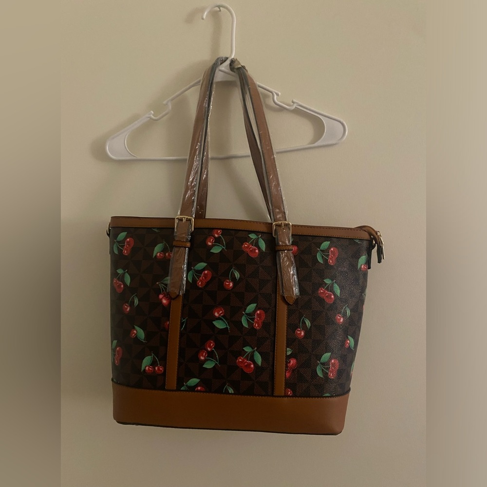 Brown and cherry print tote / shoulder bag 🍒